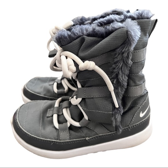 Nike | Shoes | Kids Nike Roshe One Hi 